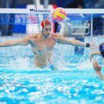 España (M) vence a Australia con dificultad (7-10)